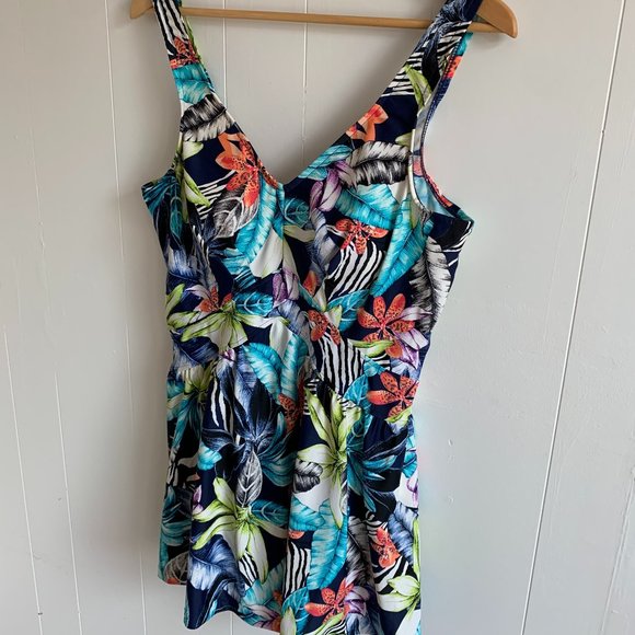Maxine Swim Dress - Picture 3 of 10